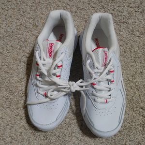 Women's Reebok Sneakers Size 7.5